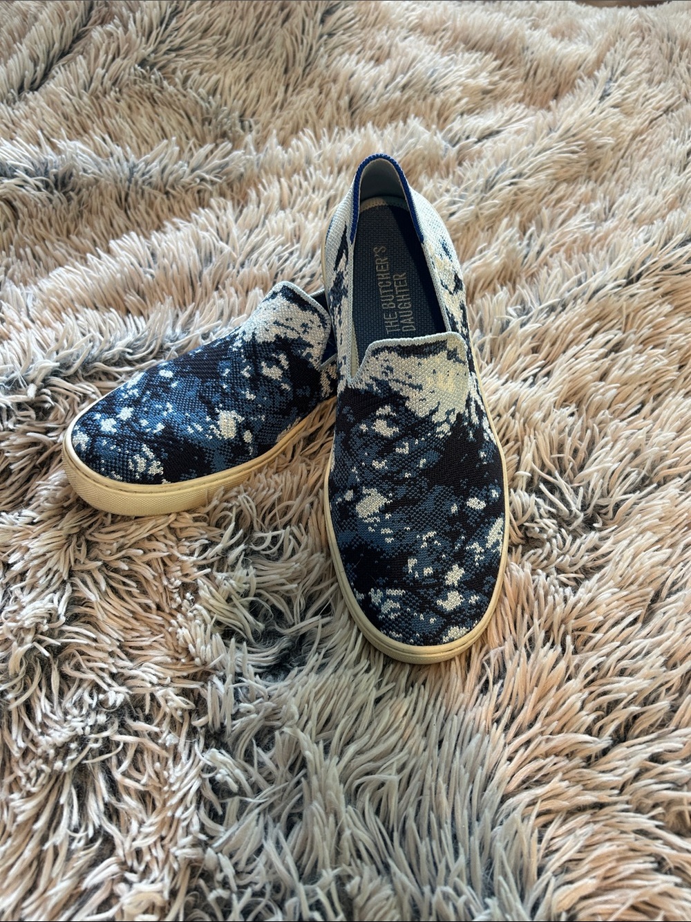 Rothy’s Shibori Women’s Sneakers Size 9.5